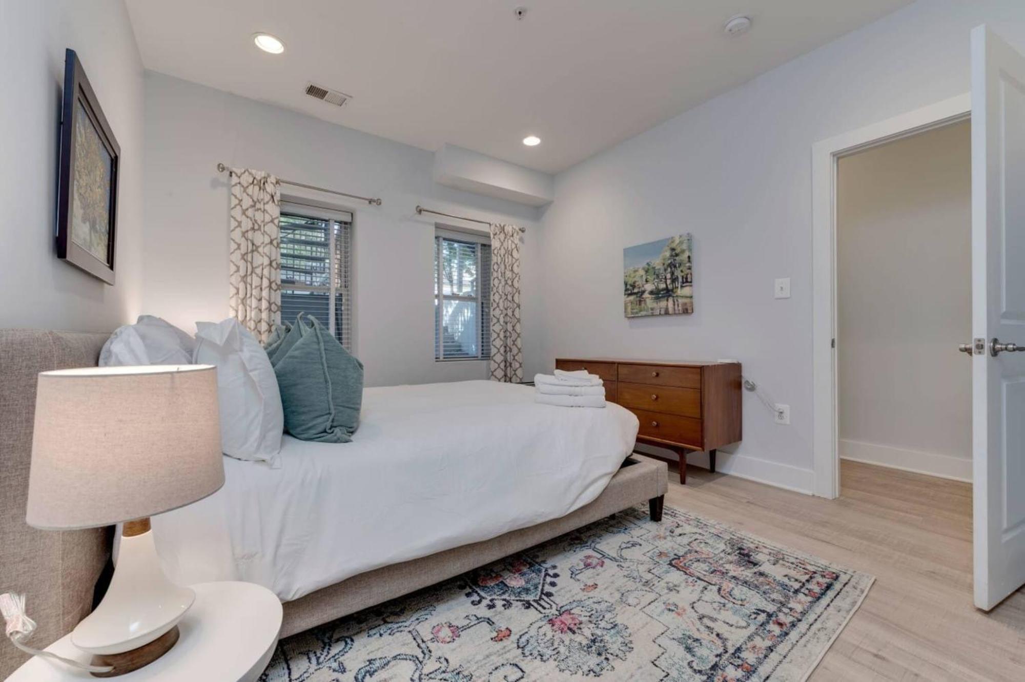 Luxe 2Bd2Ba Townhouse In Hip Area - Near Metro Apartment Washington Exterior photo